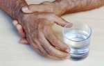 Алкогольный тремор рук: как быстро избавиться